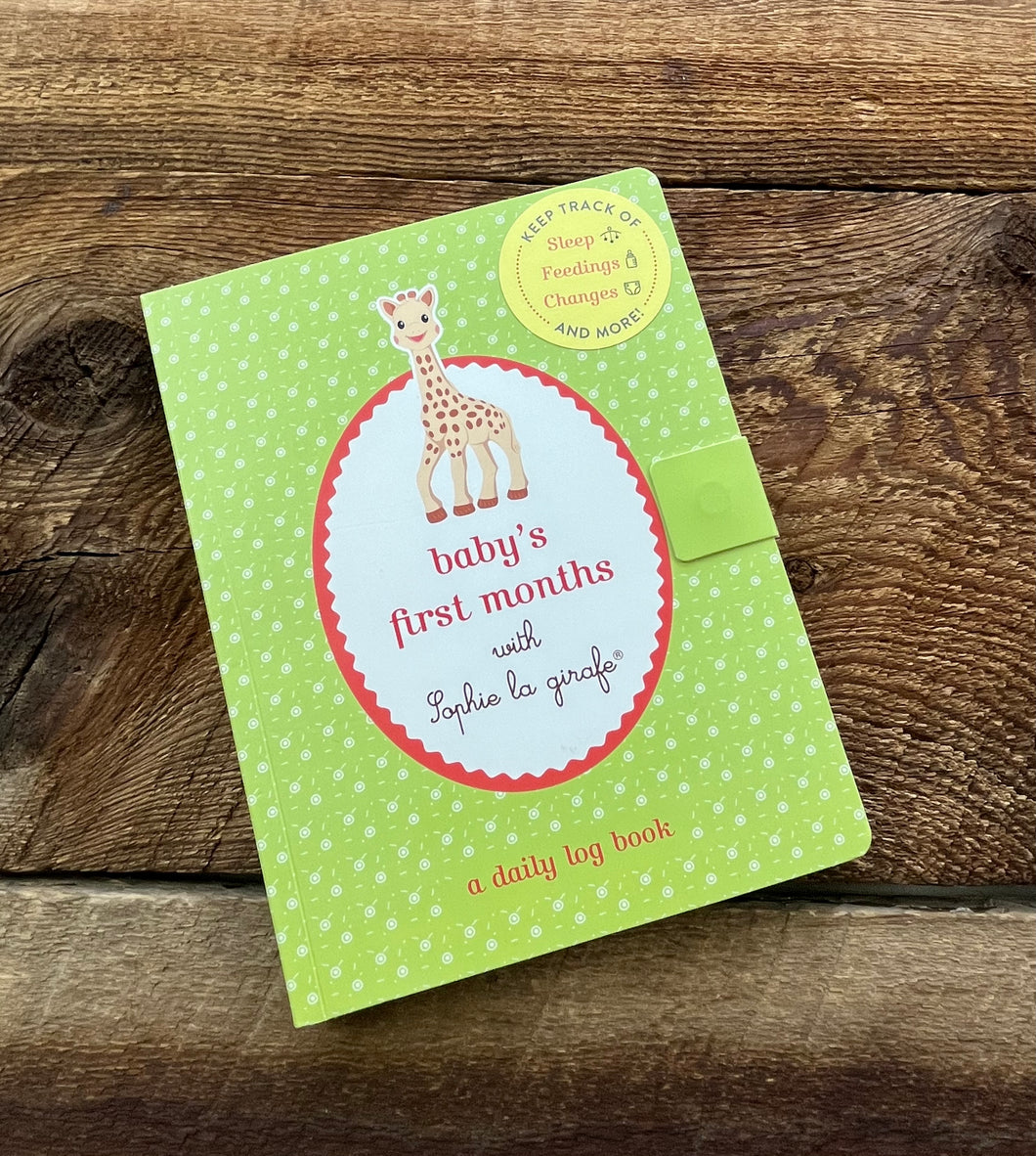 Sophie La Giraffe Baby’s First Months Log Book