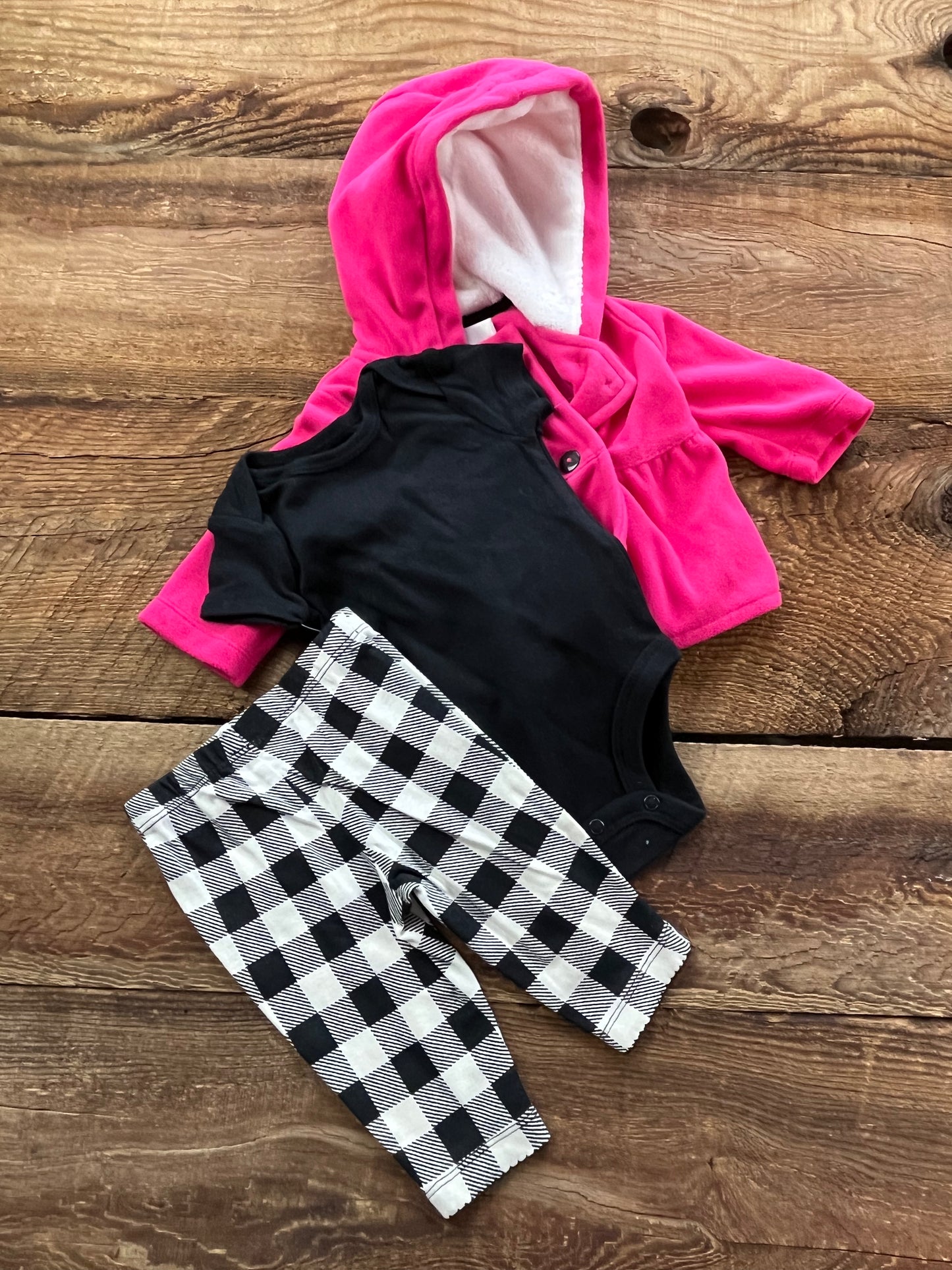 Carter’s 3M Fleece Outfit