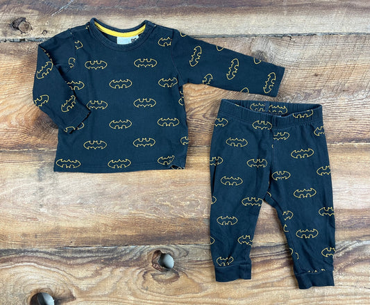 H&M 4-6M Batman Outfit