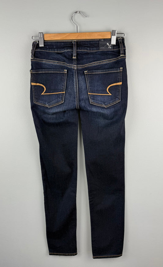 American Eagle Women’s 00 Short Super Stretch Jean