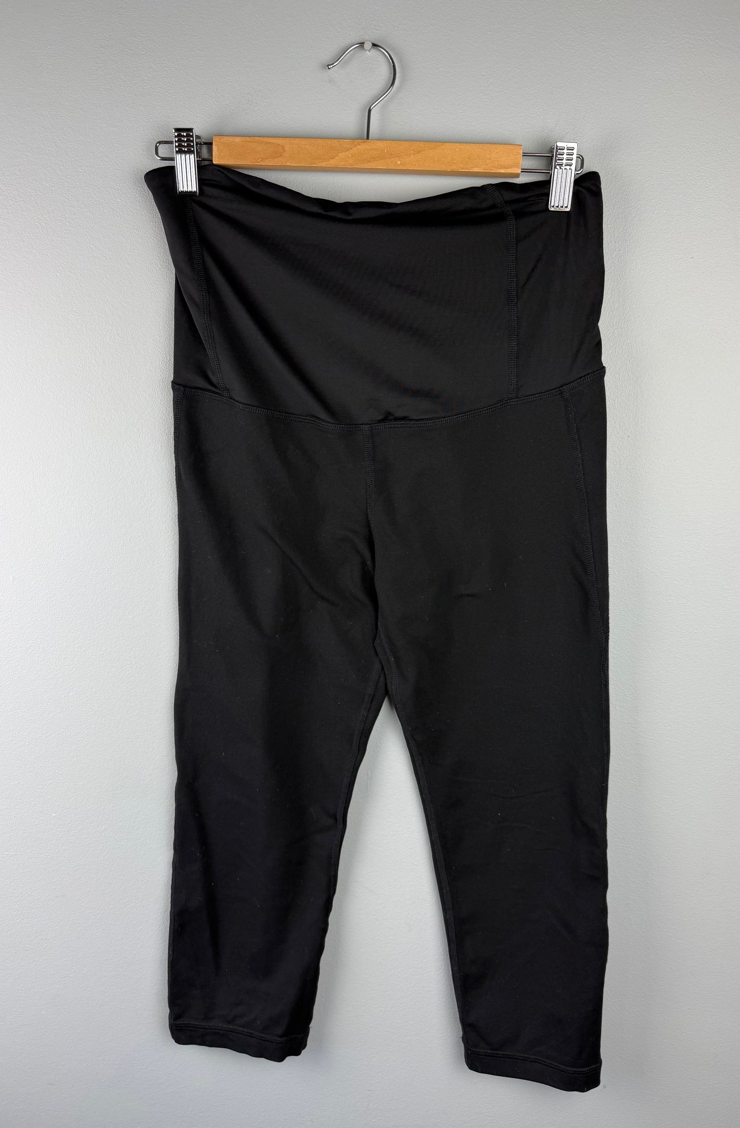 Isabel Maternity Medium Cropped Legging