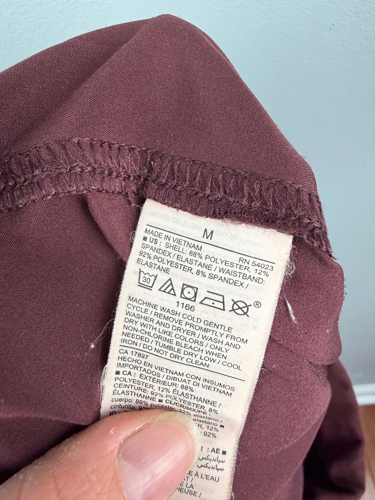 Old Navy Maternity Medium Stretchtech Joggers