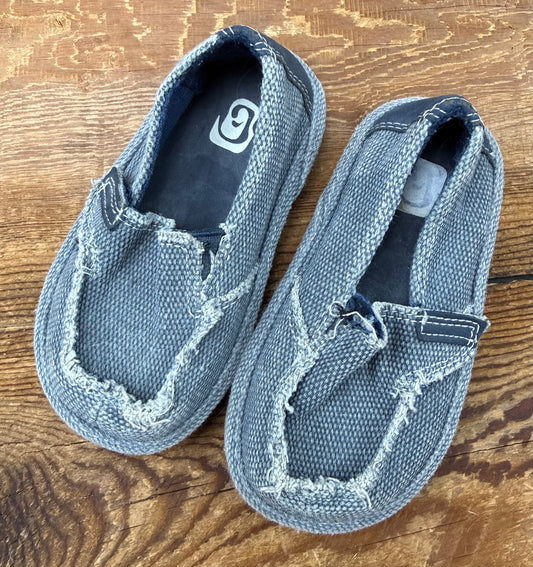 6C Slip on Shoe