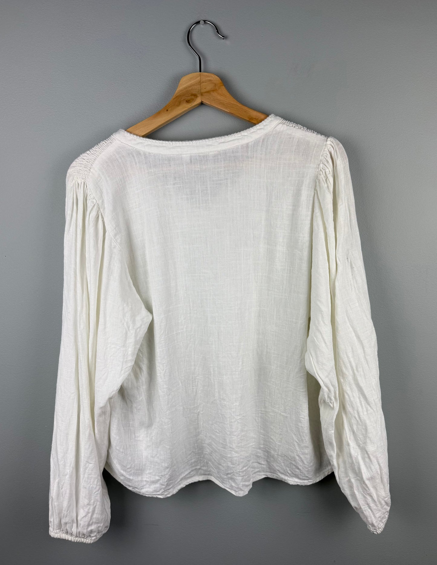 Denver Hayes Women’s Small Coverup Shirt