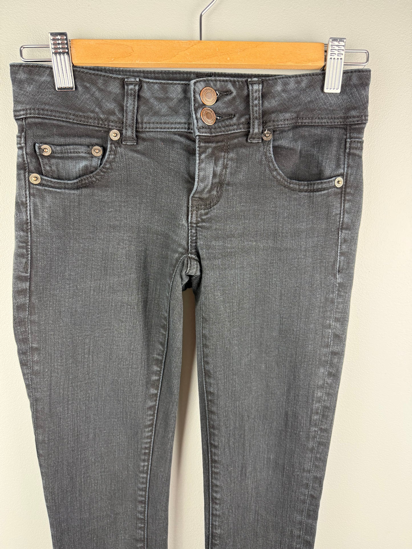 American Eagle Women’s 0 Stretchy Skinny Jean