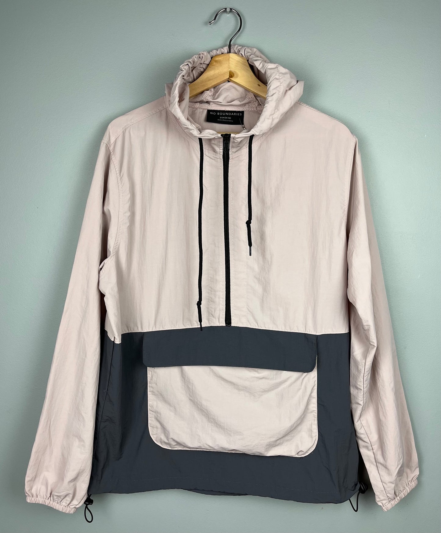 No Boundaries Women’s Small Windbreaker