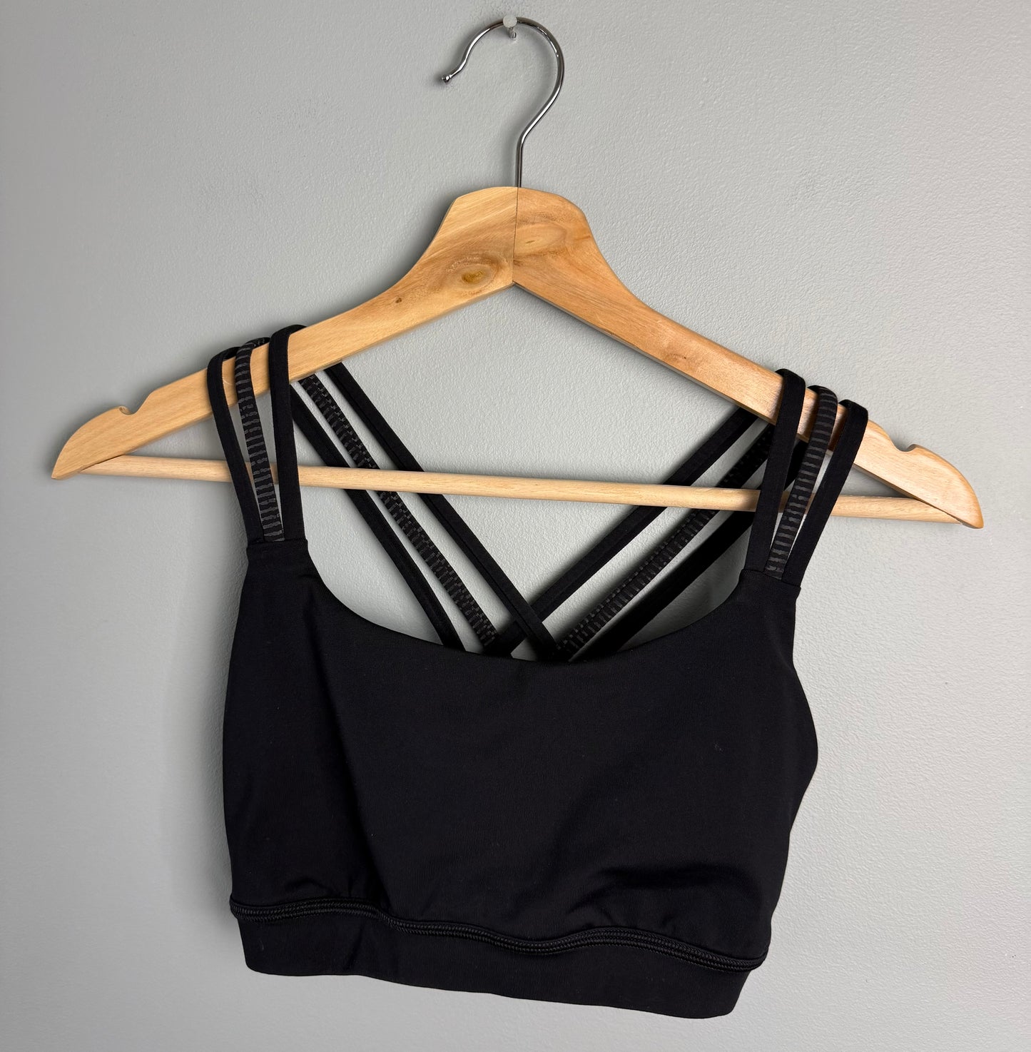 Lululemon Women’s 4 Strappy Sports Bra