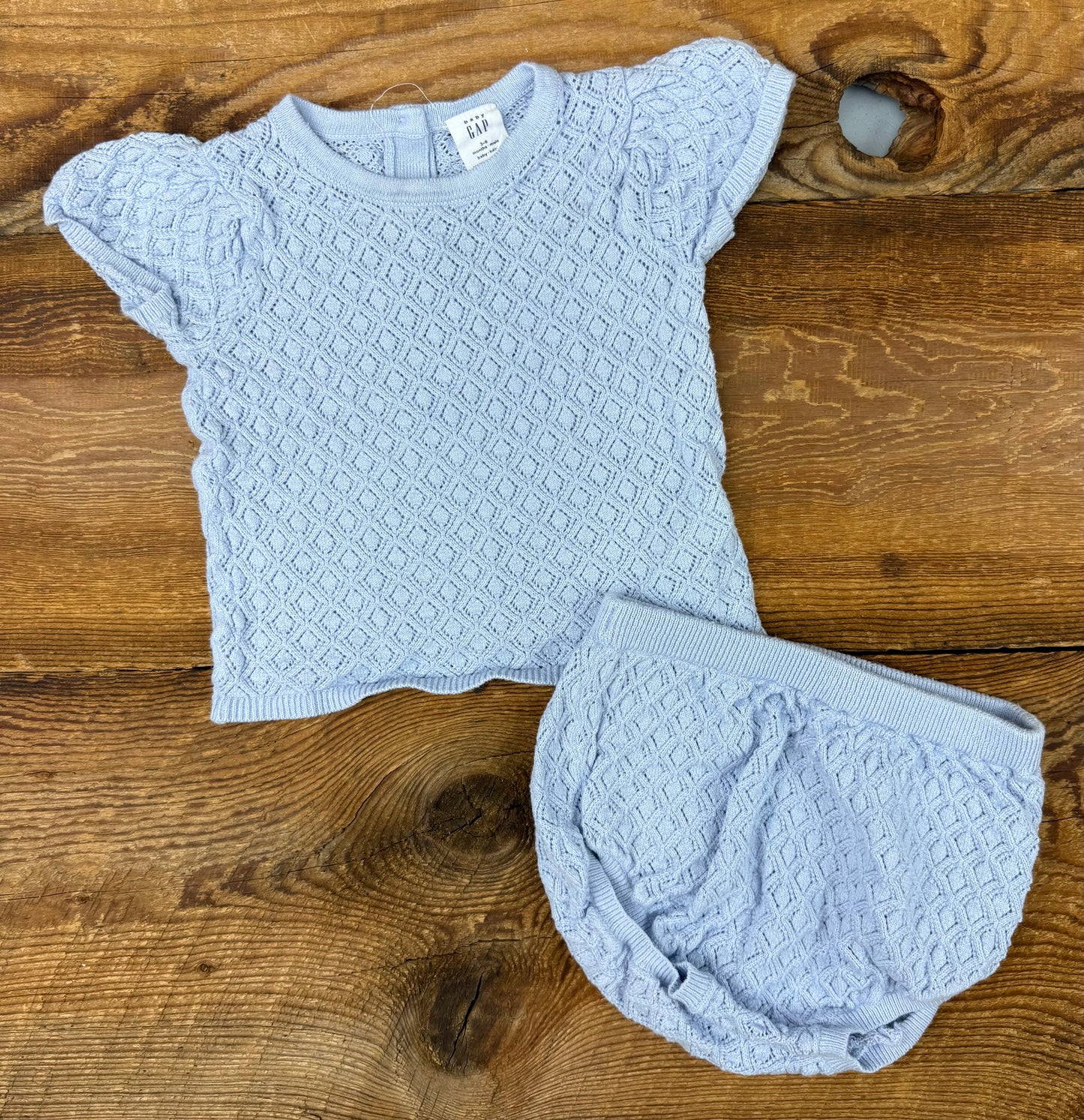 Gap 3-6M Knit Outfit