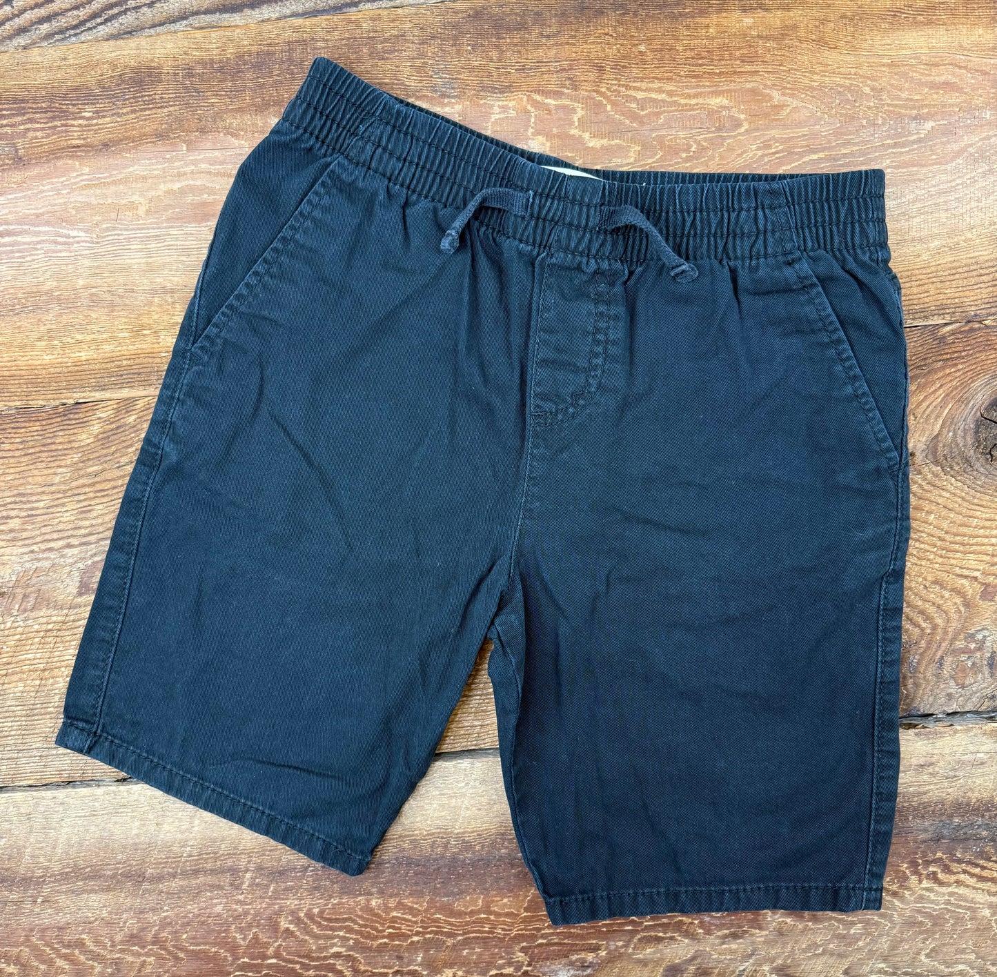 Levi's Large (10/12) Slim Fit Short