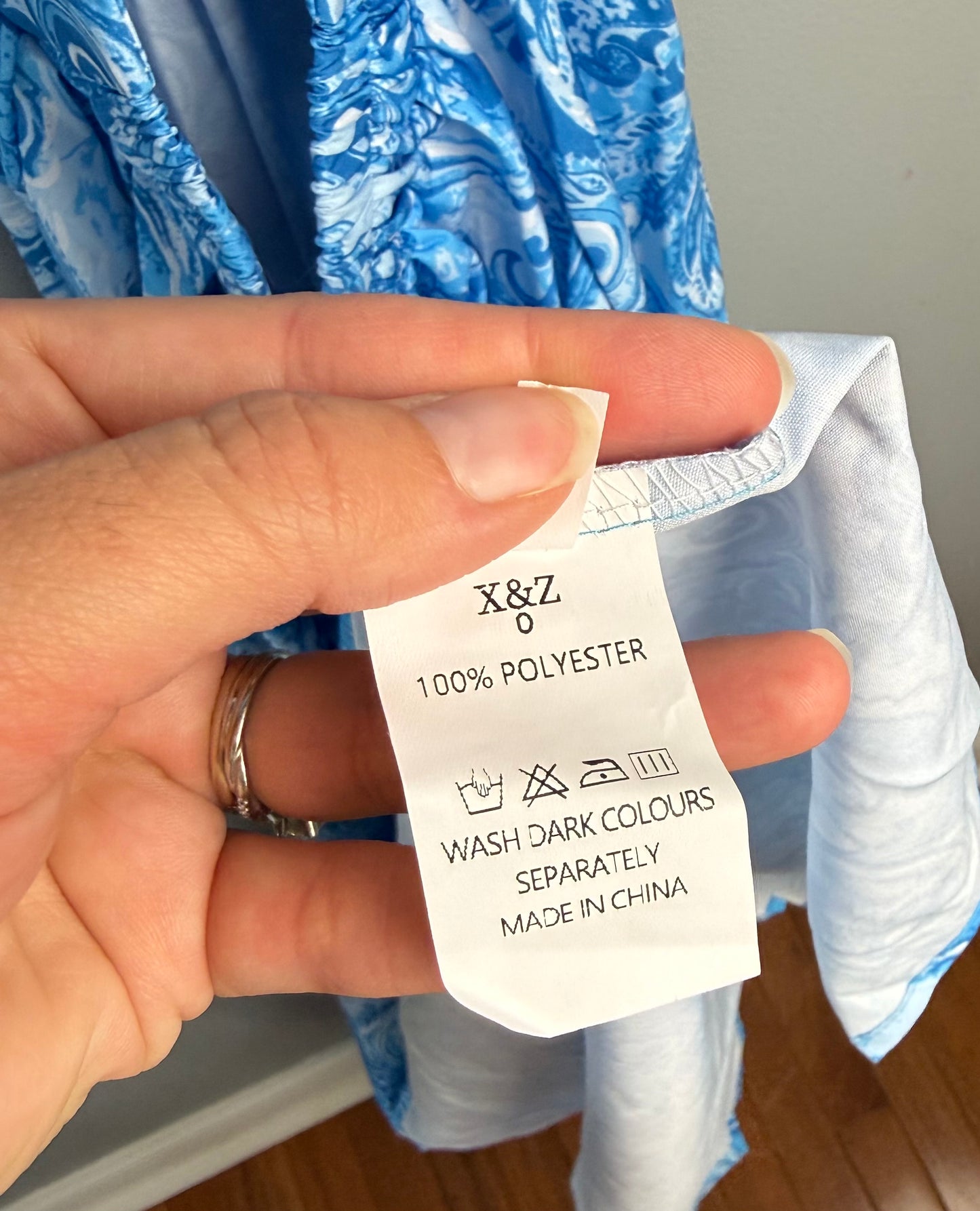 Women’s Small Sun Dress