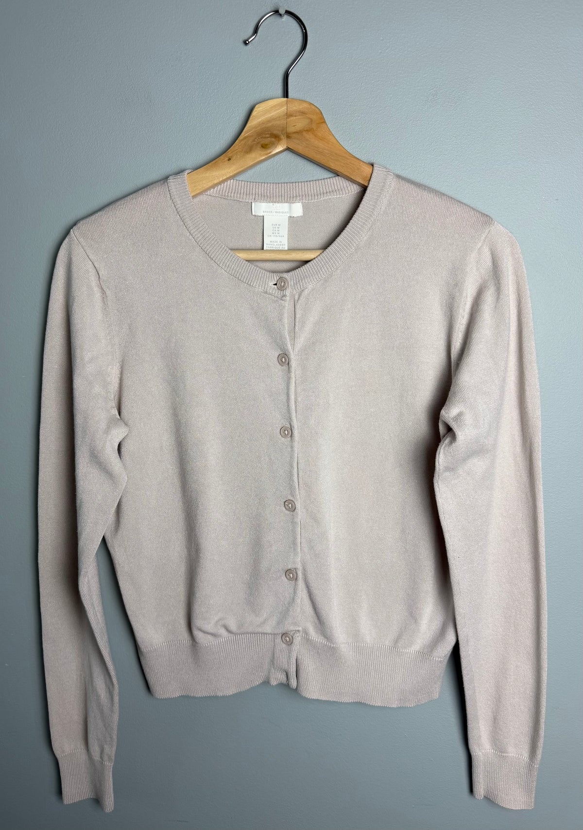 H&M Women’s Medium Button Up Cardigan