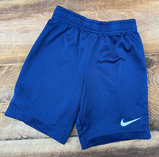 Nike 6-7 Short