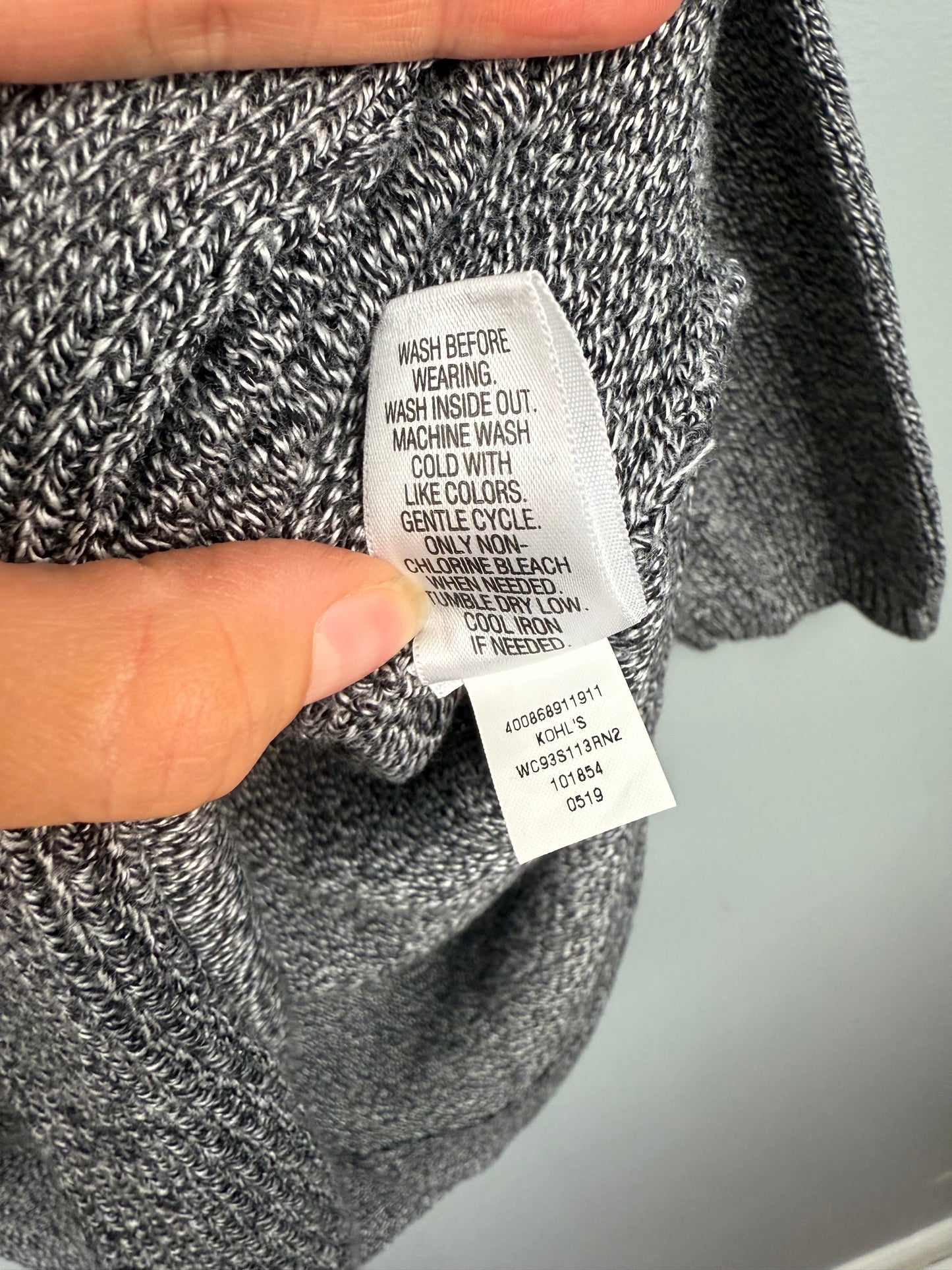 Croft & Barrow Women’s Medium Knit Shirt