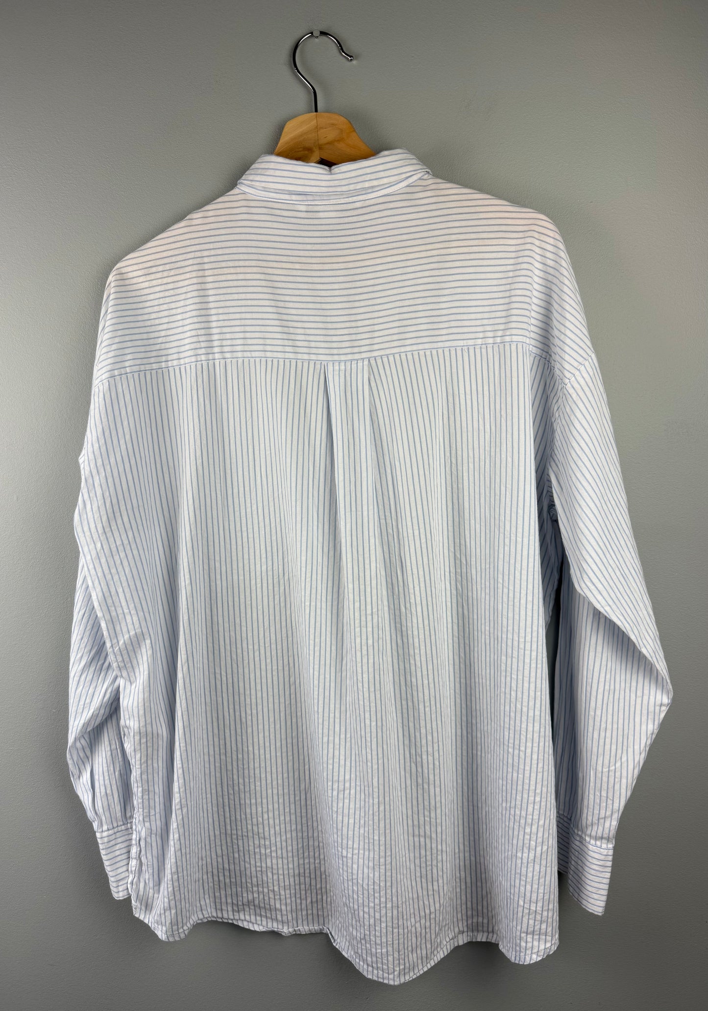 ONLY Women’s 42 Striped Dress Shirt