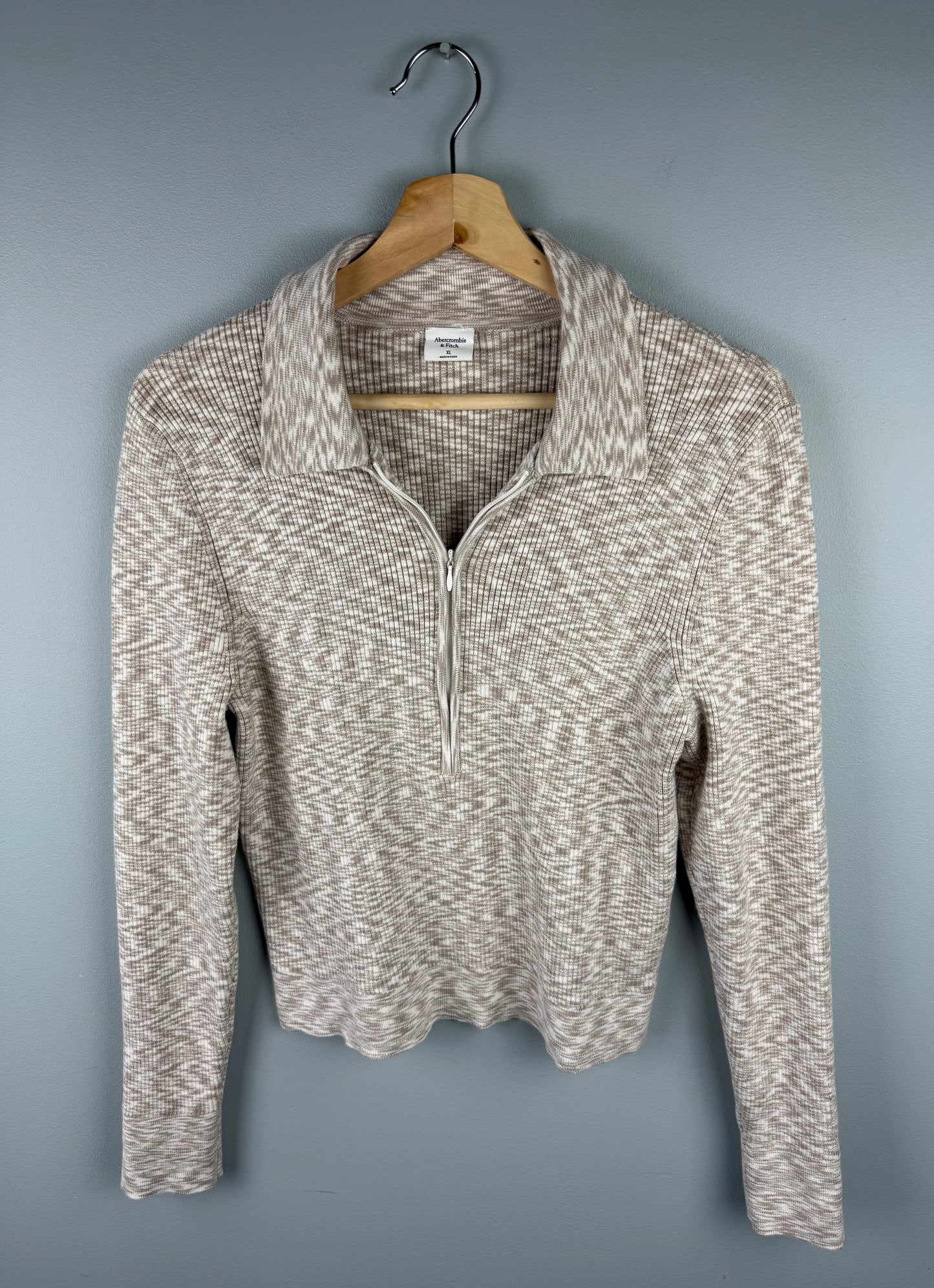 Abercrombie & Fitch XL Ribbed Shirt