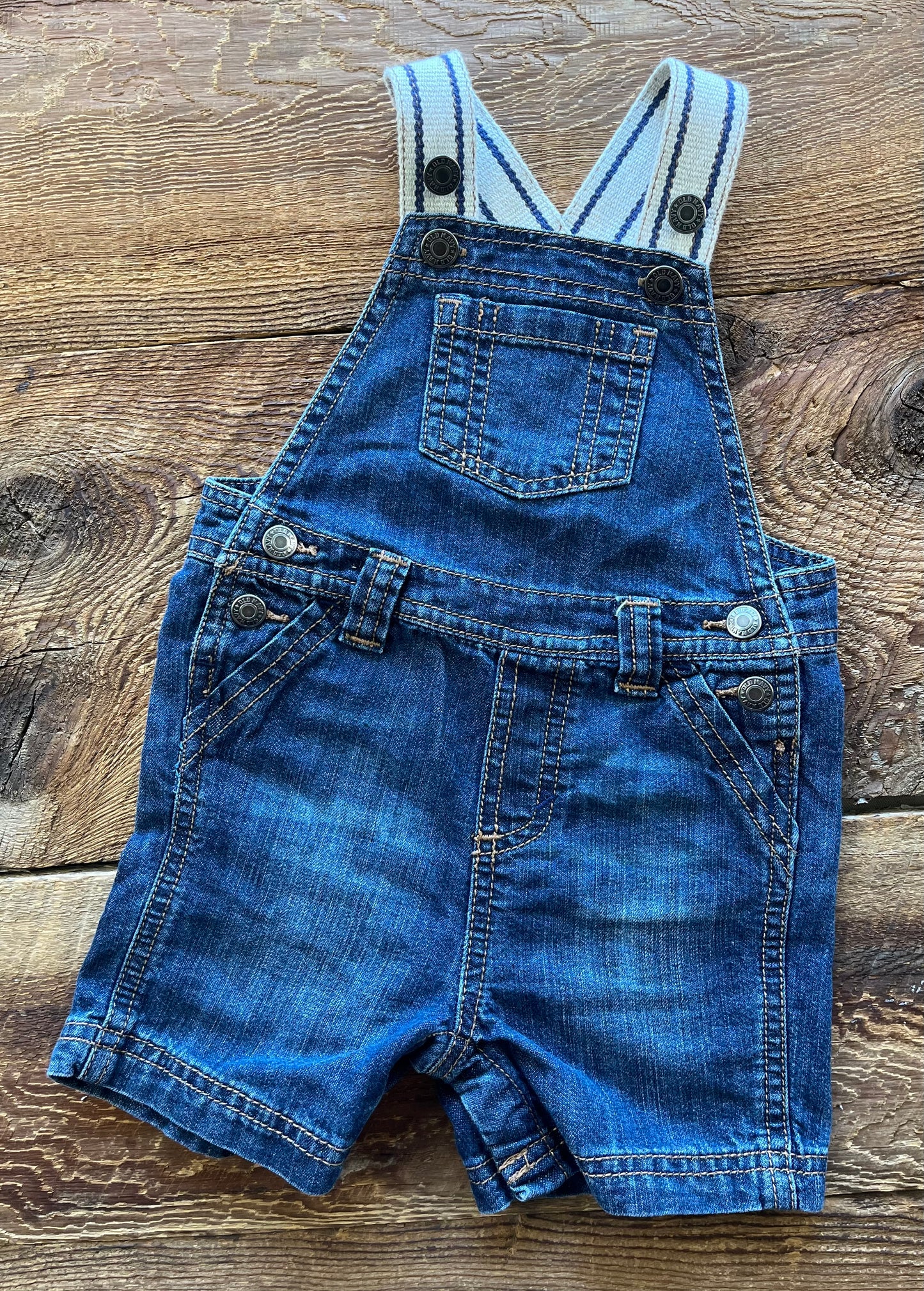 Old Navy 6-12M Jean Shortall