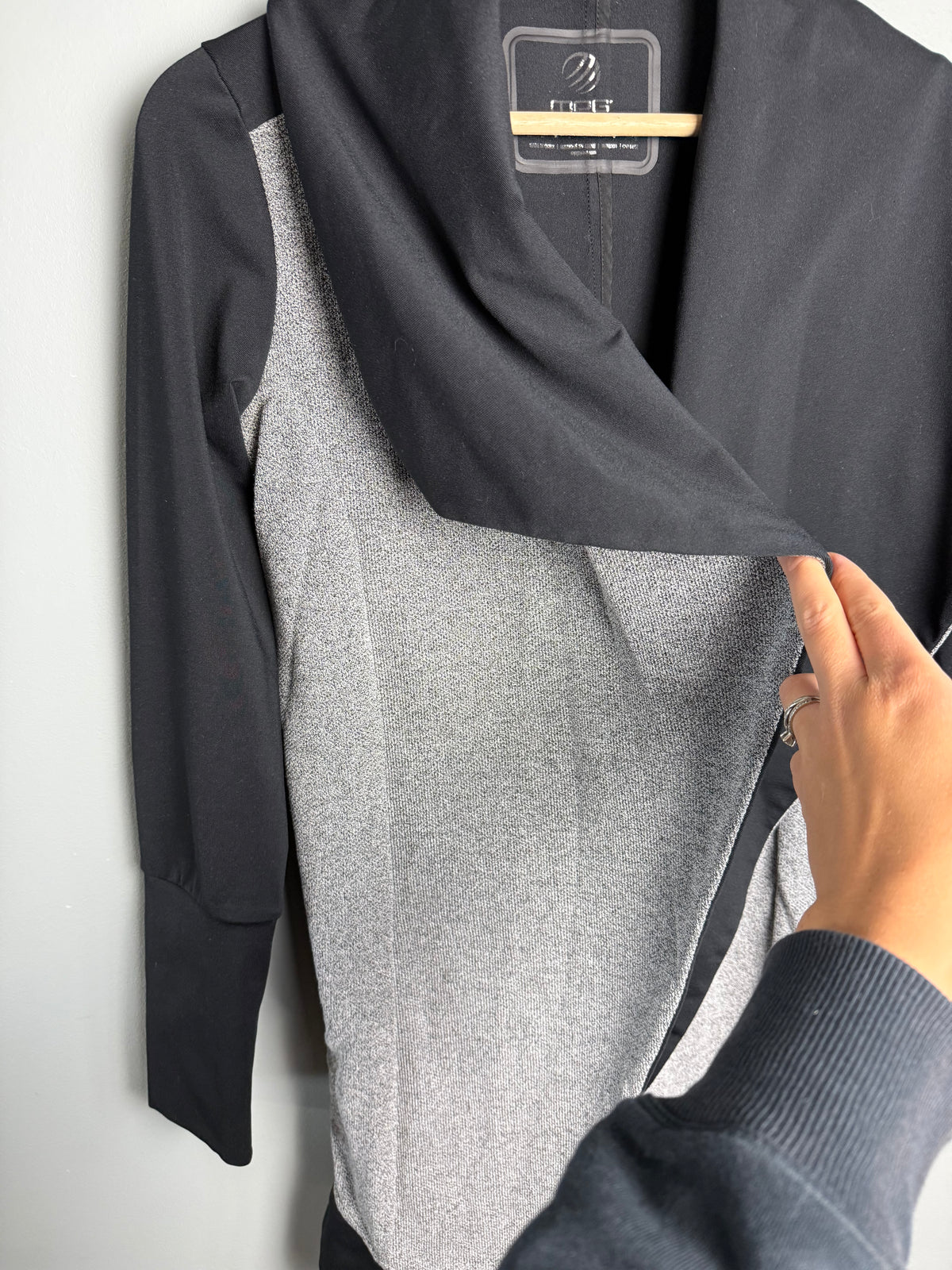MPG Women’s XS Cardigan