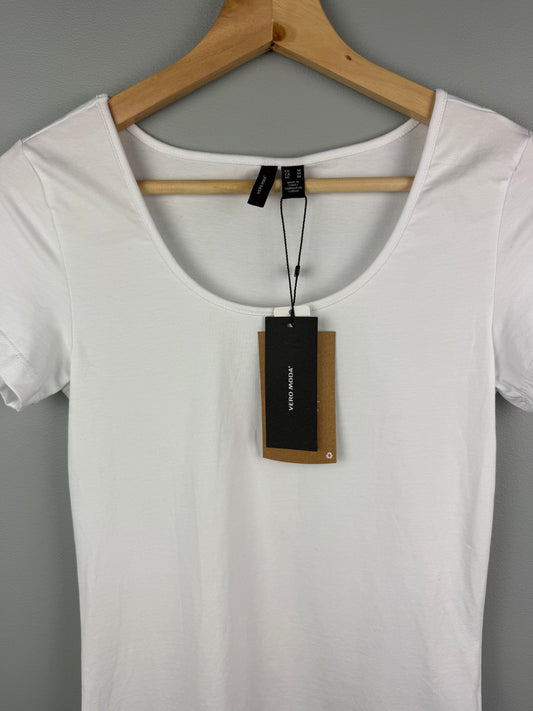 Vero Moda Women’s Medium Tee