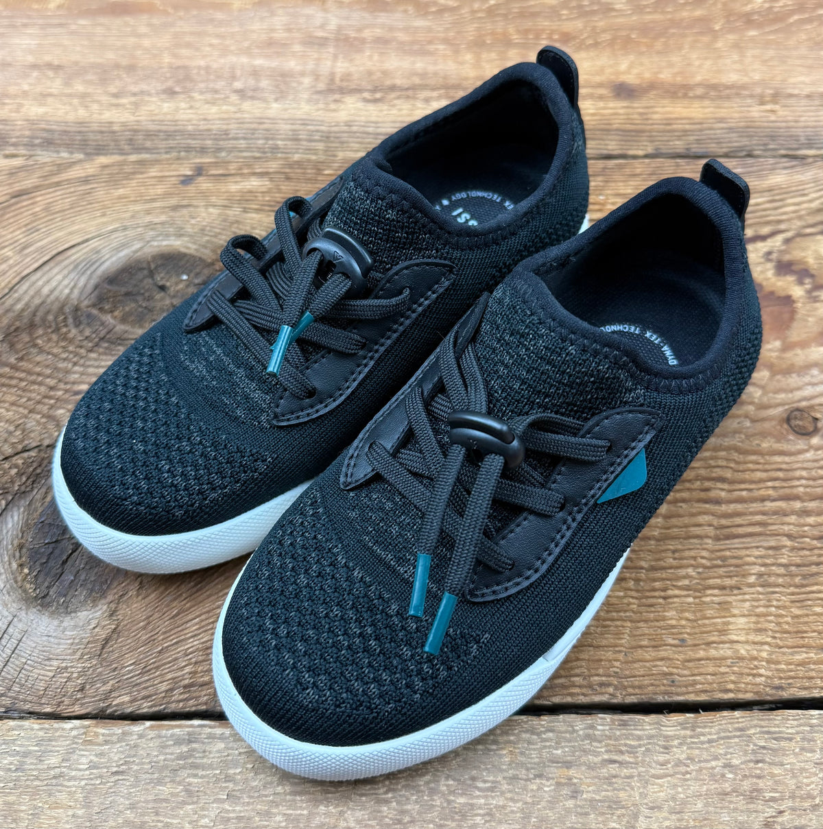 Vessi 12C Weekend Shoe