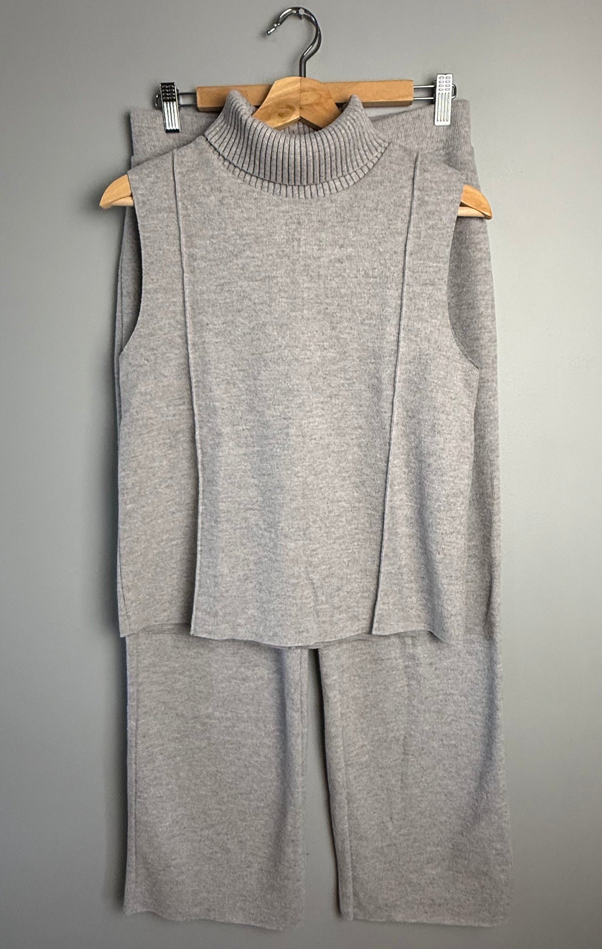 Zara Women’s Small/Medium Lounge Set