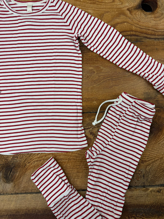 Childhoods 6/7 Ribbed Lounge Set