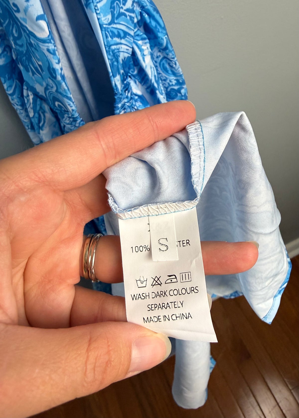 Women’s Small Sun Dress
