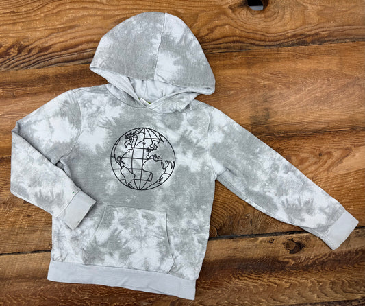 The Eco Closet 5-6Y World Hoodie