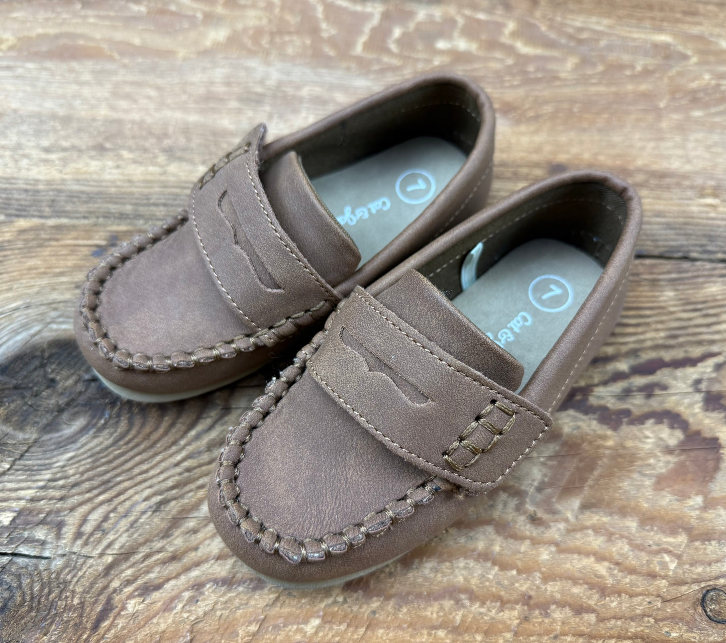 Cat & Jack 7C Loafers