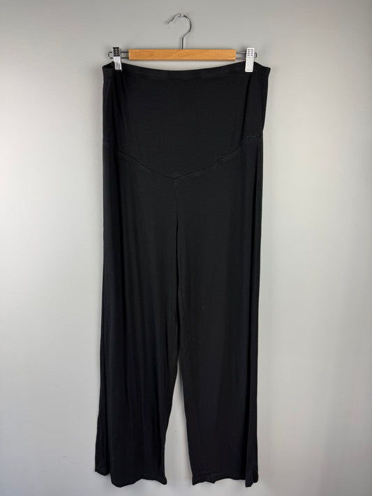 H&M Maternity Large Ribbed Pant