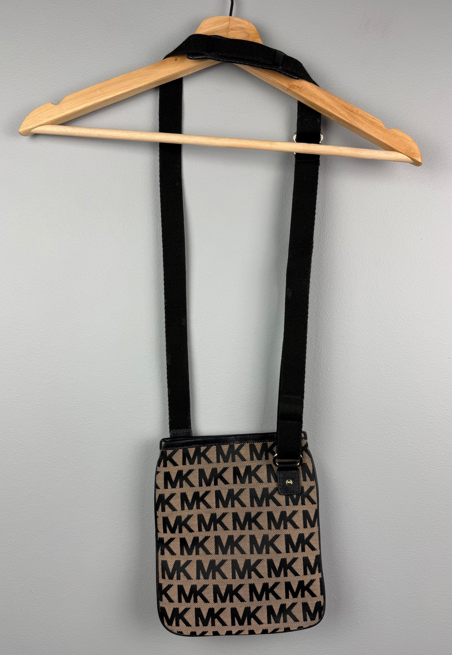 Michael Kors Crossbody Bag