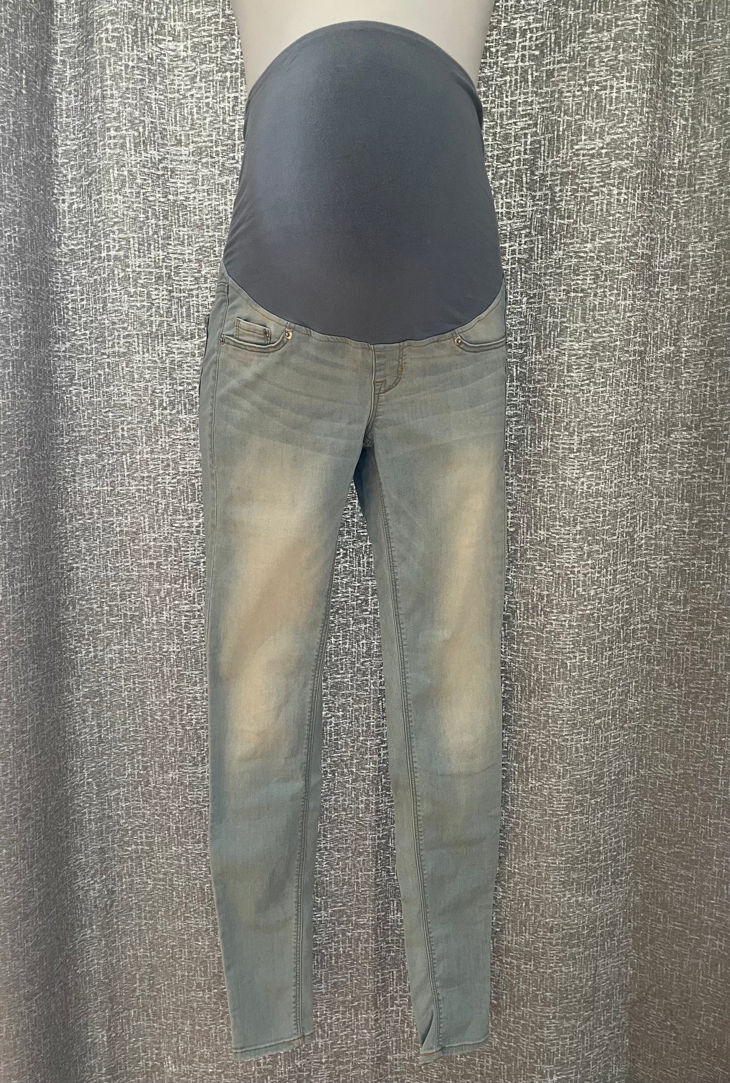 H&M Size 2 Maternity Super Skinny Jean