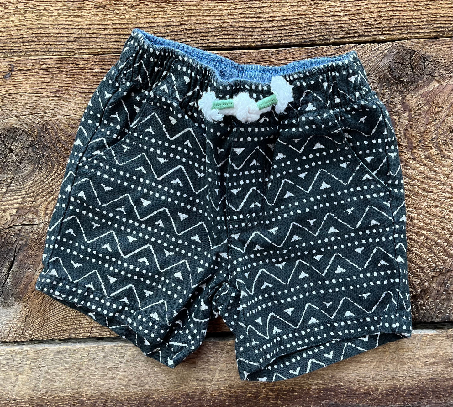 Gymboree 3-6M Aztec Short