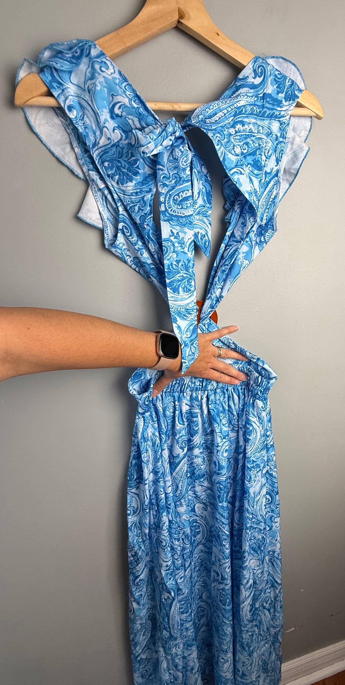 Women’s Small Sun Dress