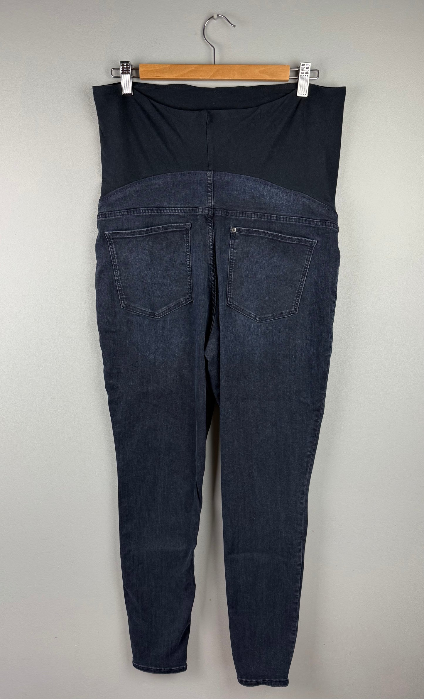 H&M Maternity XL Super Skinny Jean