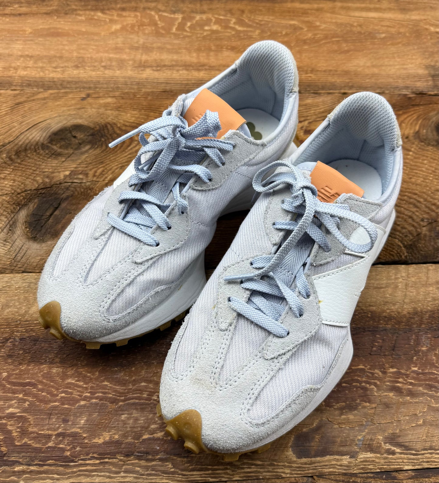 New Balance Women's 8 Running Shoe