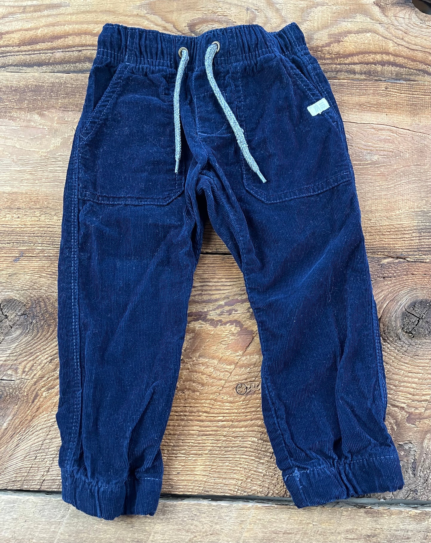 Carter’s 2T Cord Pant