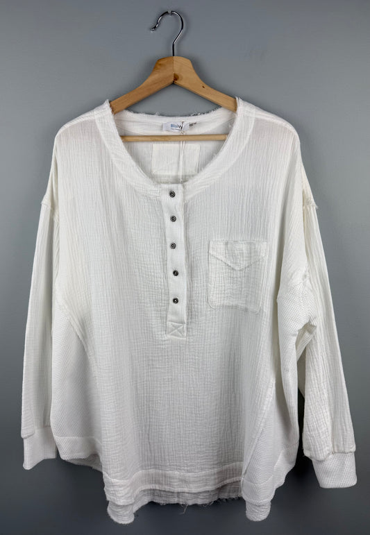 Blue Ivy Women’s M/L Muslin Cover Shirt