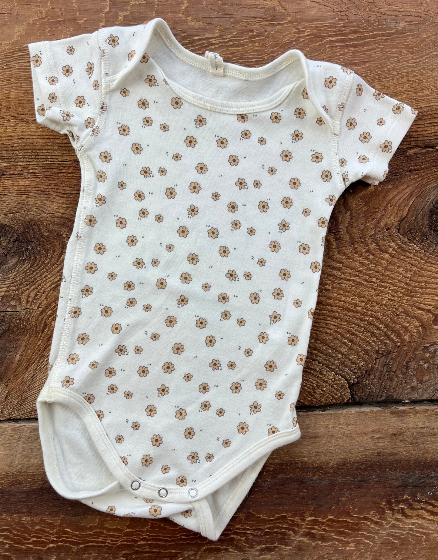 Quincy Mae 12-18M Floral Onesie