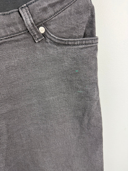 H&M Maternity XL Straight Leg Jean