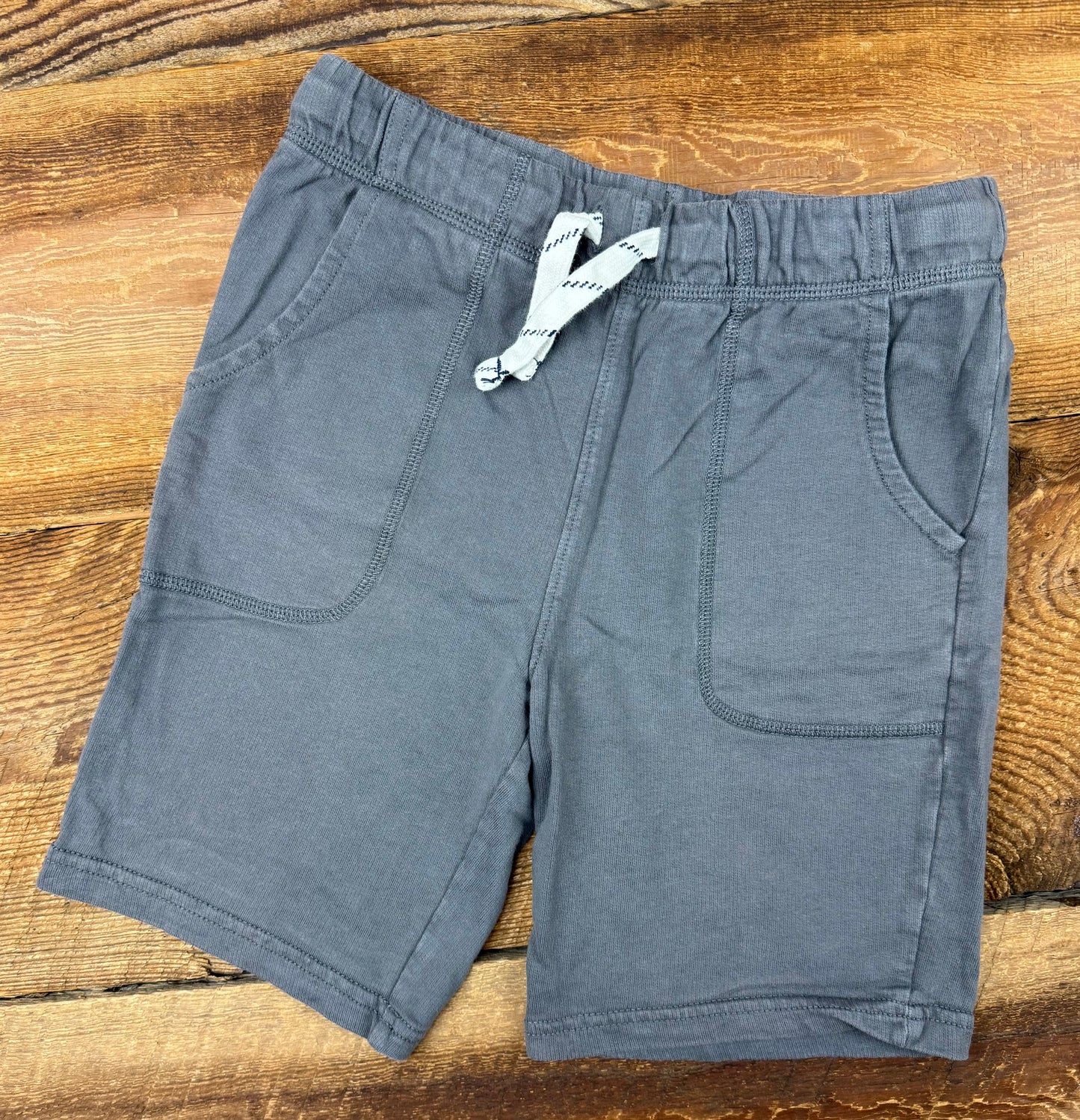 Carter's 10Y Short