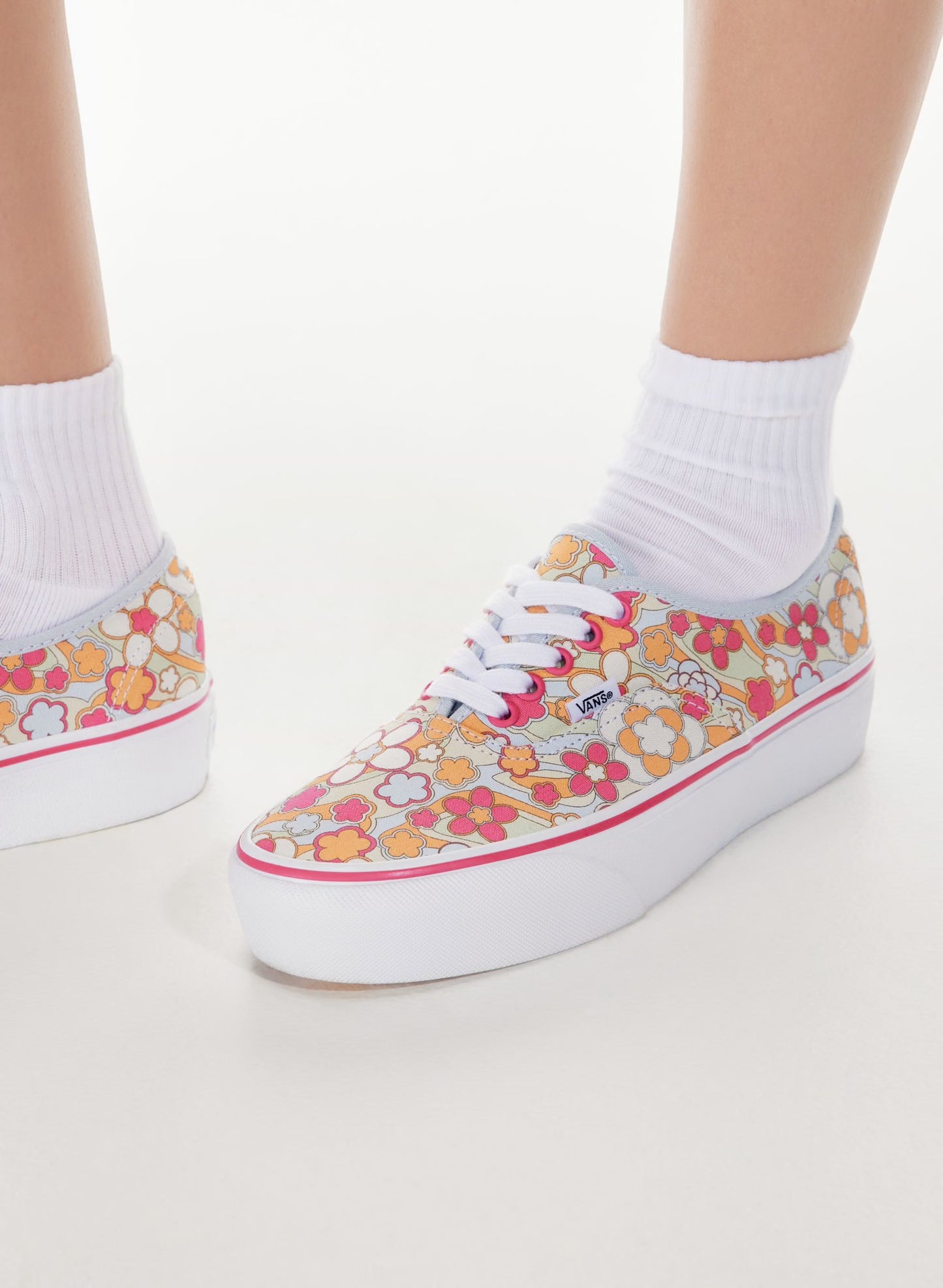 Vans Women’s size 5 Floral Platform Shoe