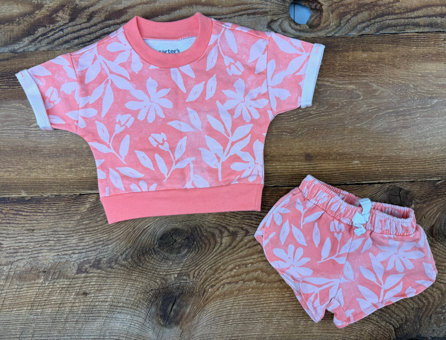 Carter’s NB Short Set