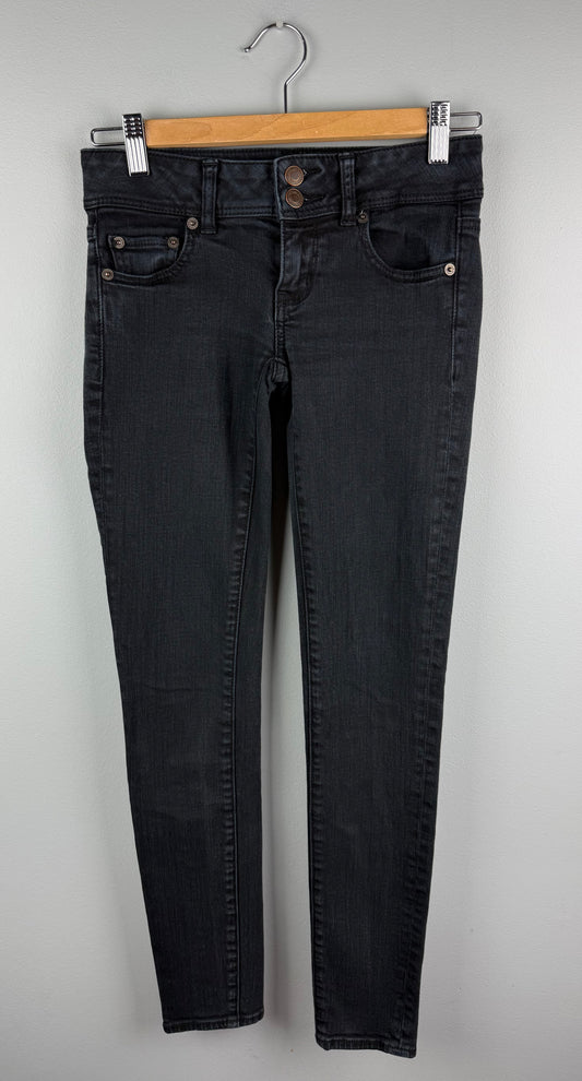 American Eagle Women’s 0 Stretchy Skinny Jean