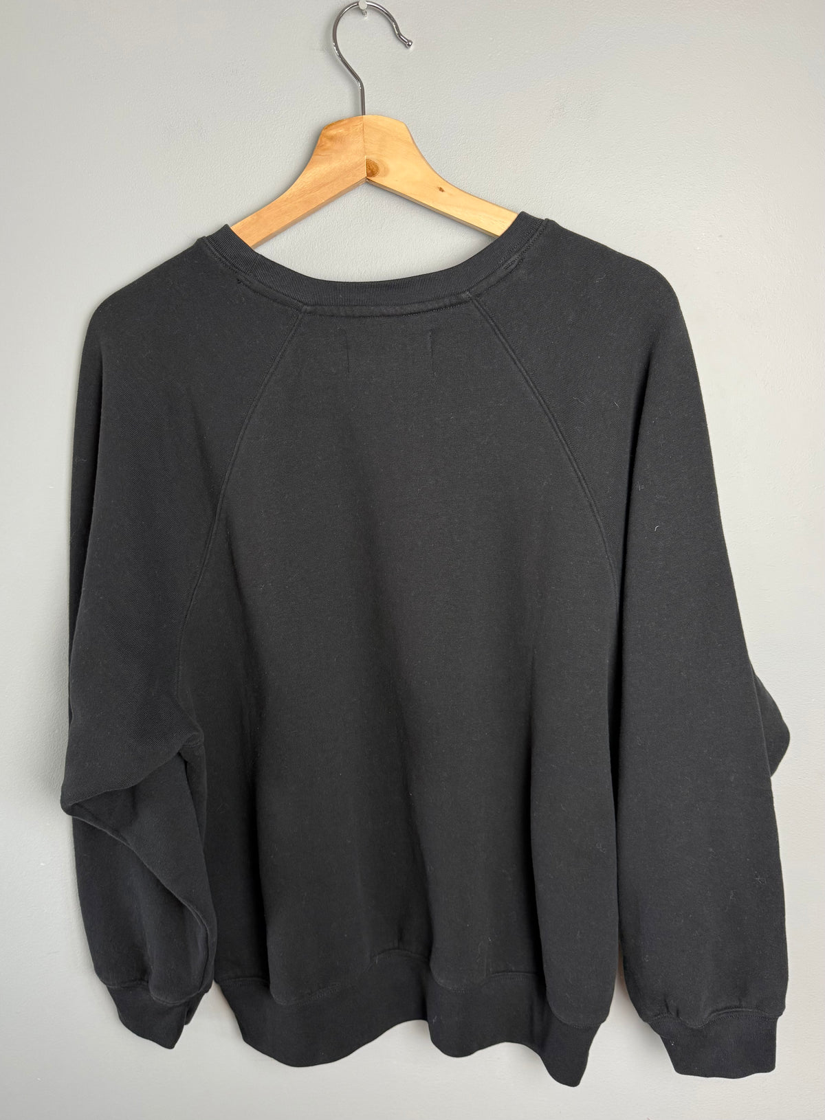Calvin Klein Women's Large Crewneck