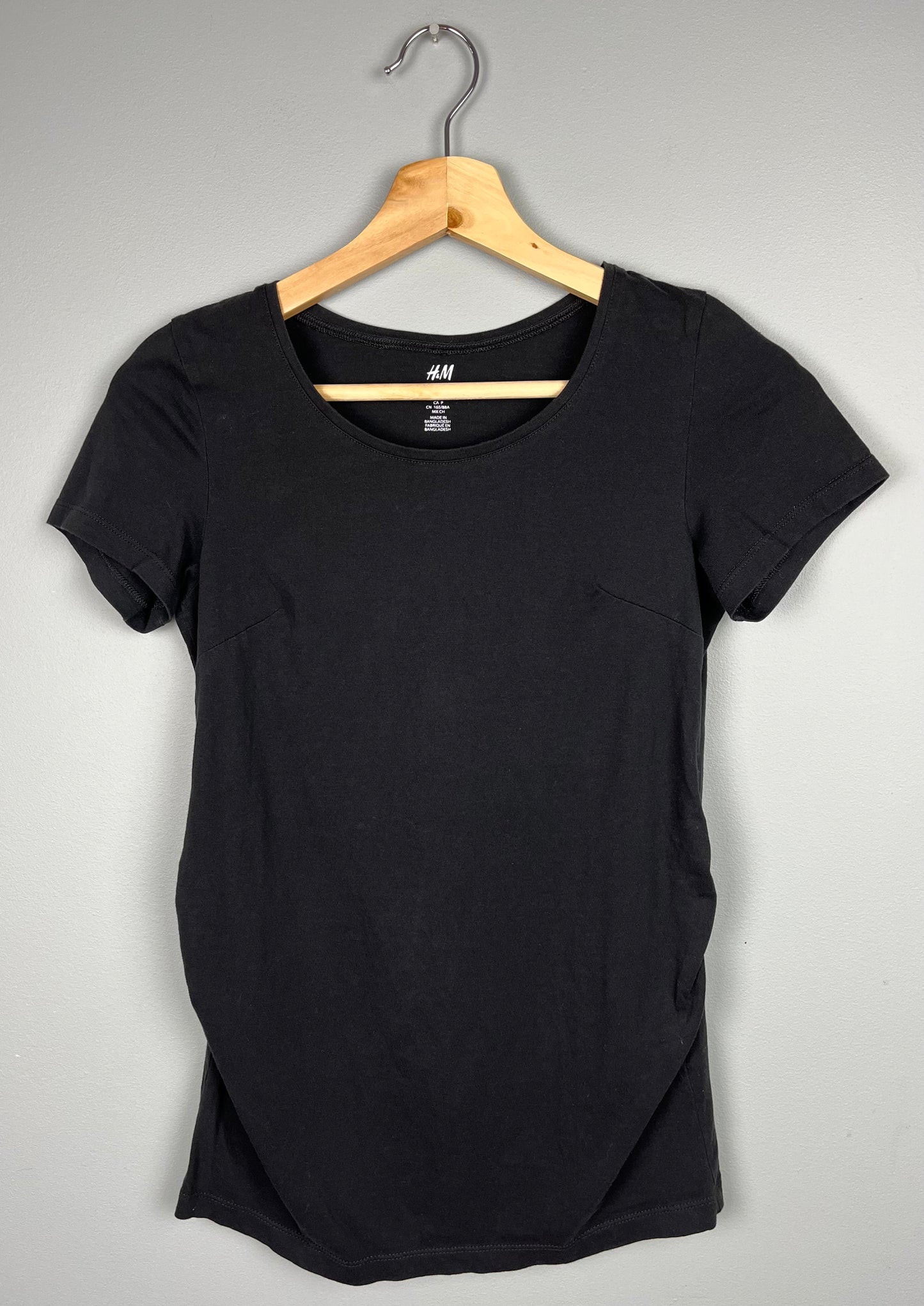 H&M Maternity Small Tee
