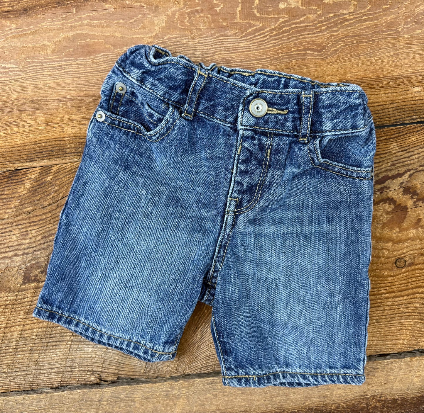 The Children’s Place 2T Jean Short