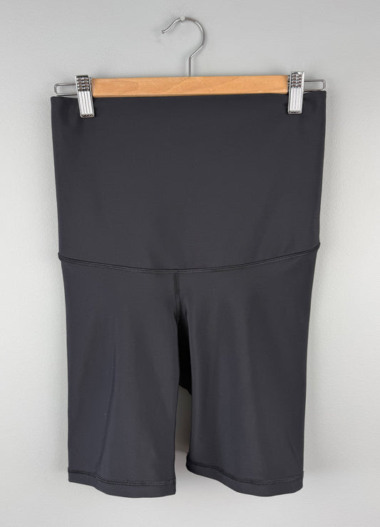 Old Navy Maternity Medium Extra High Rise Bike Short