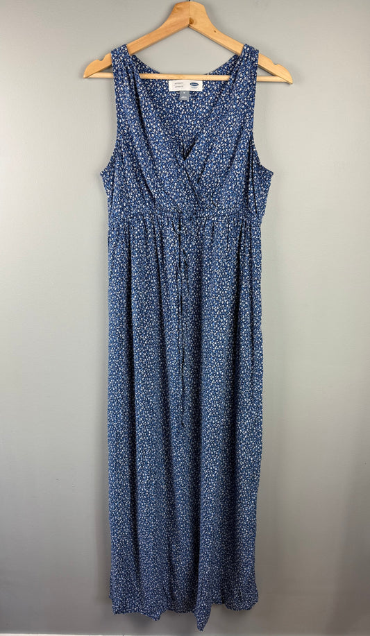 Old Navy Maternity Medium Maxi Dress