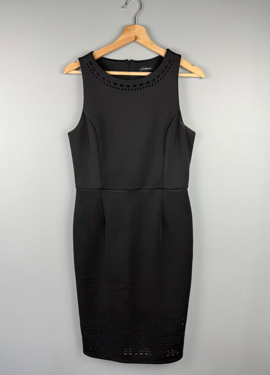 Le Chateau Women’s Medium Midi Dress