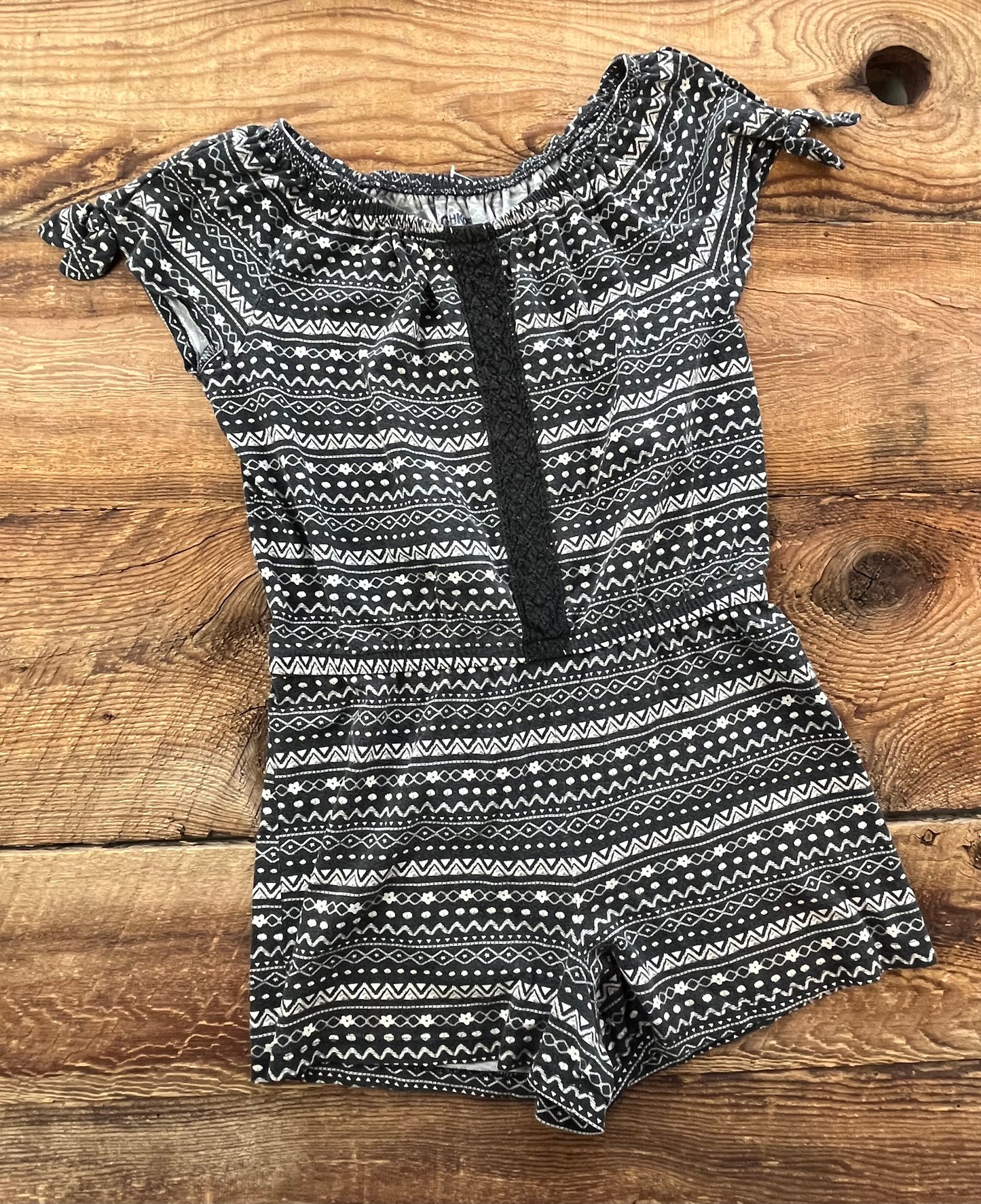 Oshkosh 12Y Aztec Romper